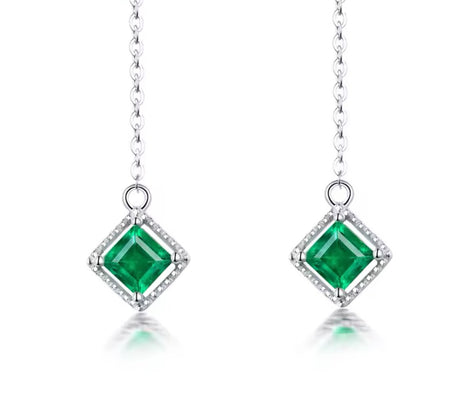 18Kt White Gold 0.60 ct Emerald Earrings