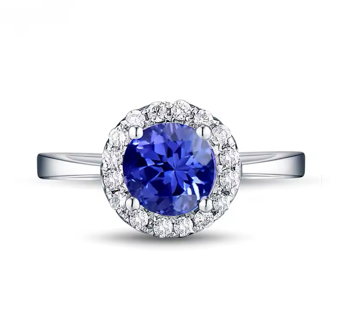 18Kt White Gold 0.85 ct Tanzanite Ring with Diamonds