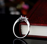 18Kt White Gold Diamond 0.55 ct Ruby Ring