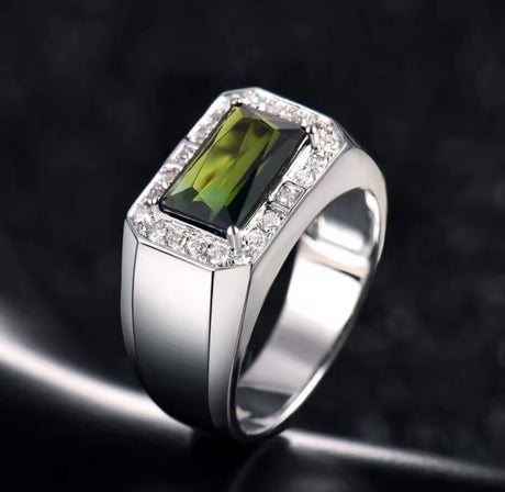 18kt White Gold Diamond 2.30 ct Green Tourmaline Ring (Unisex)