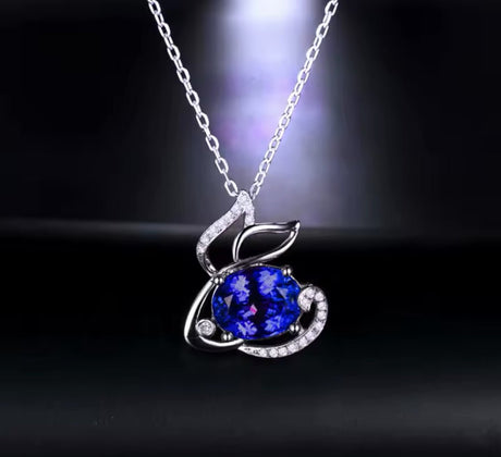 18Kt White Gold Diamonds 1.56 ct Tanzanite Pendants Fish