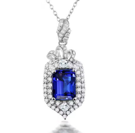 18Kt White Gold Diamonds 2.71 ct Tanzanite Pendants