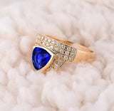 18Kt Yellow Gold 1.46 ct Tanzanite Ring with Diamonds (Unisex)