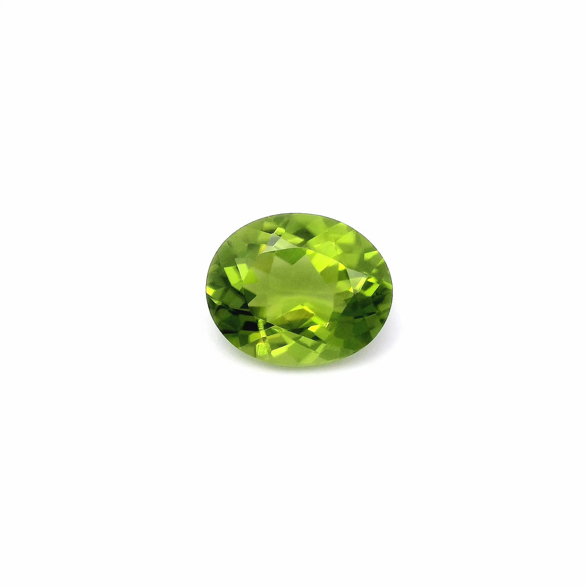 4.88ct Oval Natural Peridot (Colour Green, Clarity Eye Clean, Cut Faceted)