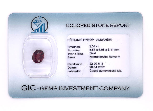 Natural almandine garnet, 2.54 carats, oval cut, IF clarity, untreated, slightly orangy red, ČGL certified