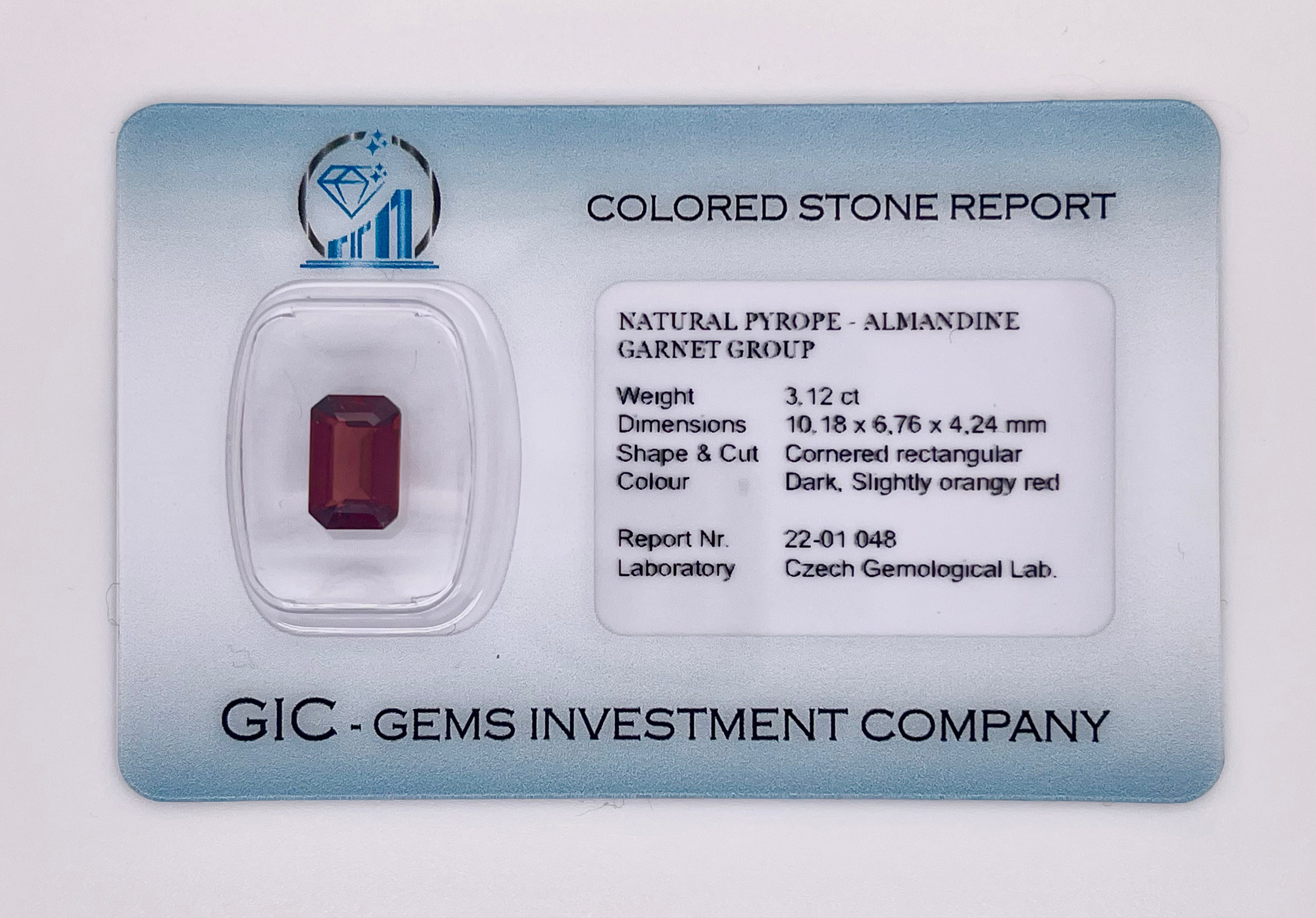Natural almandine garnet, 3.12 carats, cornered rectangular cut, IF clarity, untreated, dark orangy-red, ČGL certified
