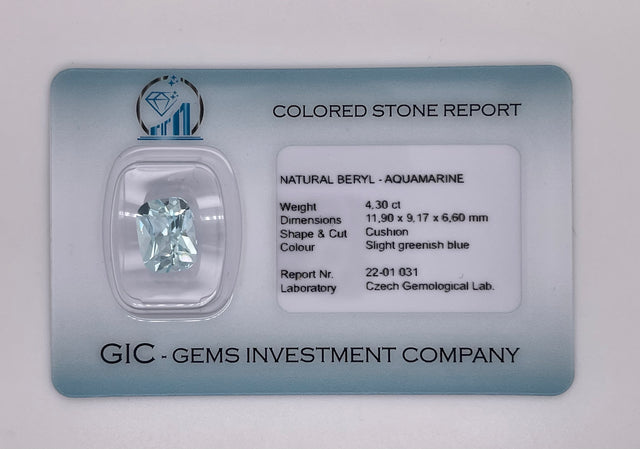 Natural aquamarine, 4.30 carats, cushion cut, IF clarity, untreated, slightly bluish green, ČGL certified