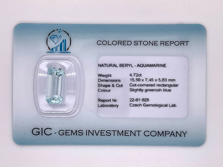 Natural aquamarine, 4.72 carats, cut-cornered rectangular cut, IF clarity, untreated, slightly bluish green, ČGL certified