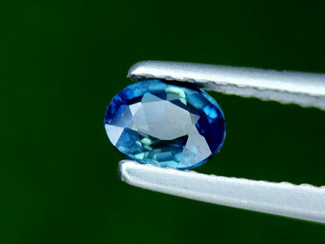 Blue Sapphire - 0.49 ct