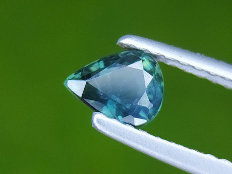 Blue Sapphire - 0.53 ct