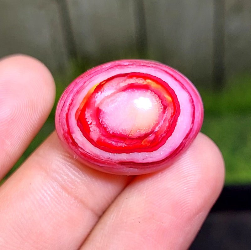 Cabochon Agate - 31.75 ct