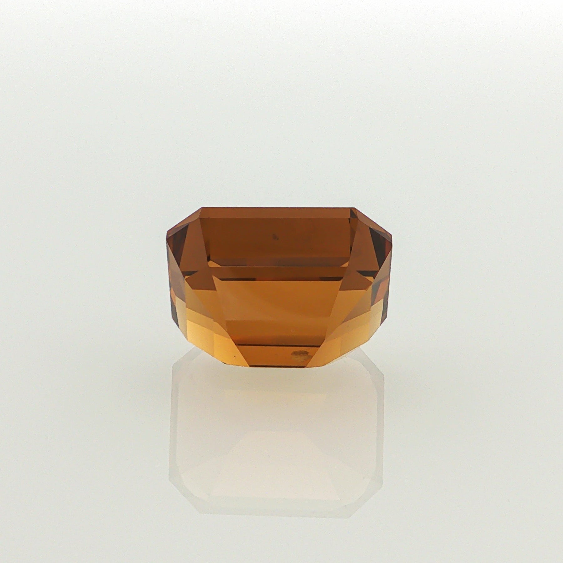 Natural heated citrine, honey yellow, emerald cut, 11.5 ct, loose gemstone, view 3.