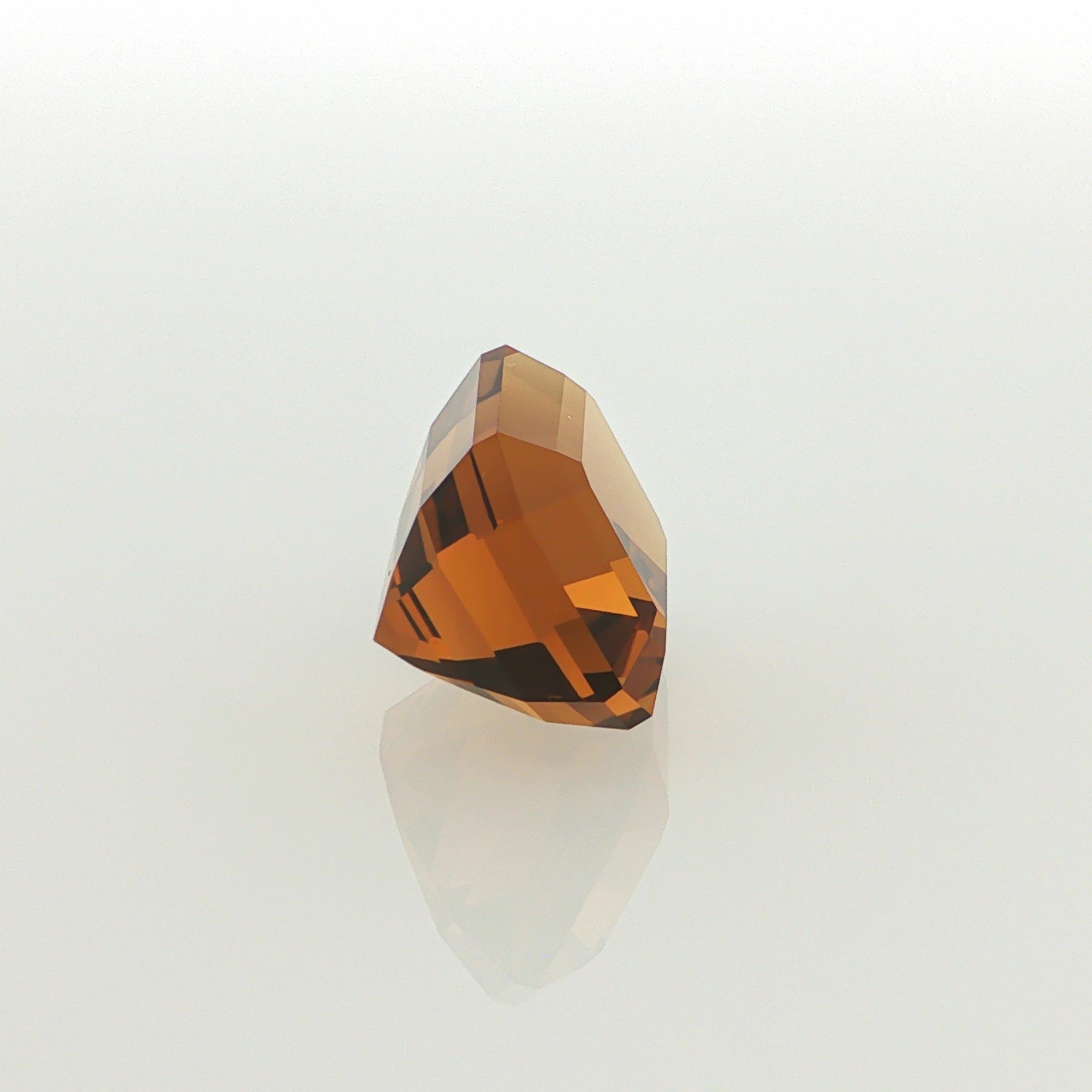 Natural heated citrine, honey yellow, emerald cut, 11.5 ct, loose gemstone, view 4.