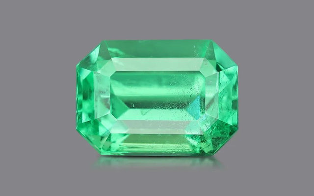 Colombia Emerald - 3.27 ct