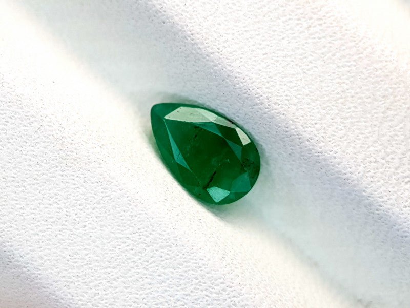 Emerald - 0.85 ct