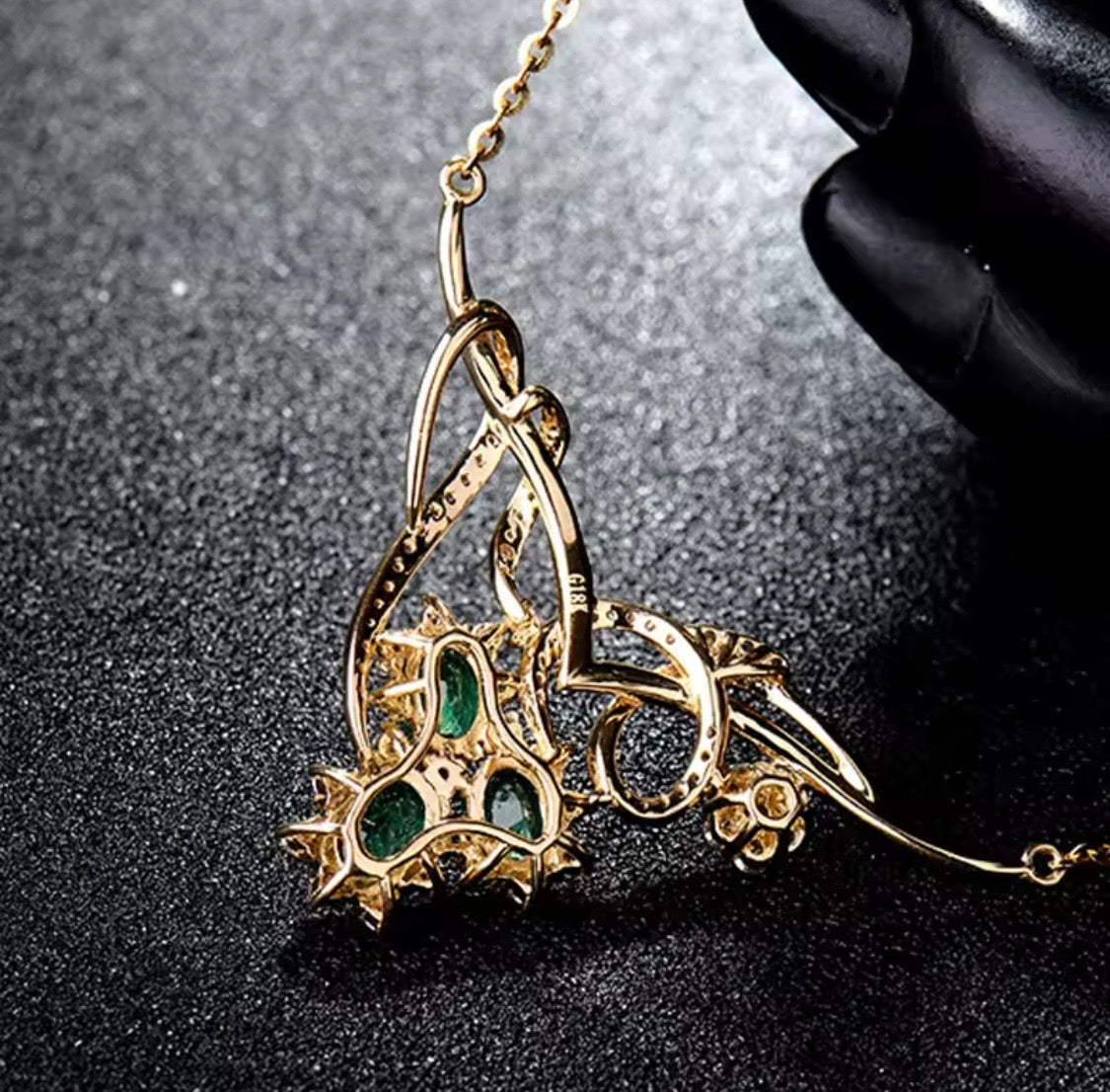 18K gold emerald diamond necklace with 1.72 carat natural emeralds and floral design