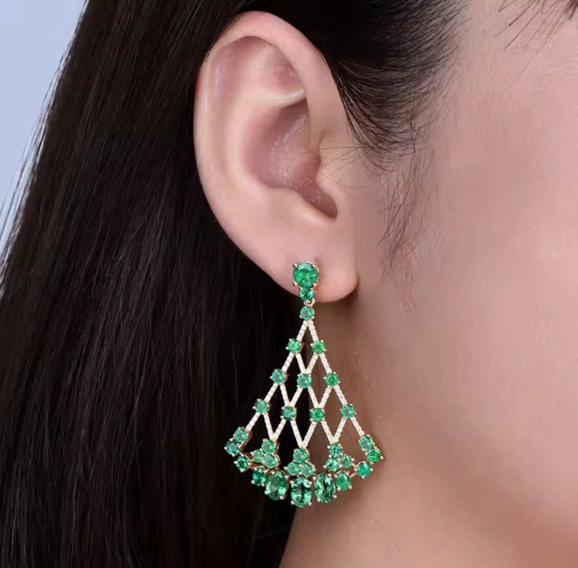 18K gold emerald chandelier earrings with 7.89 carat gemstones and luxury fan design