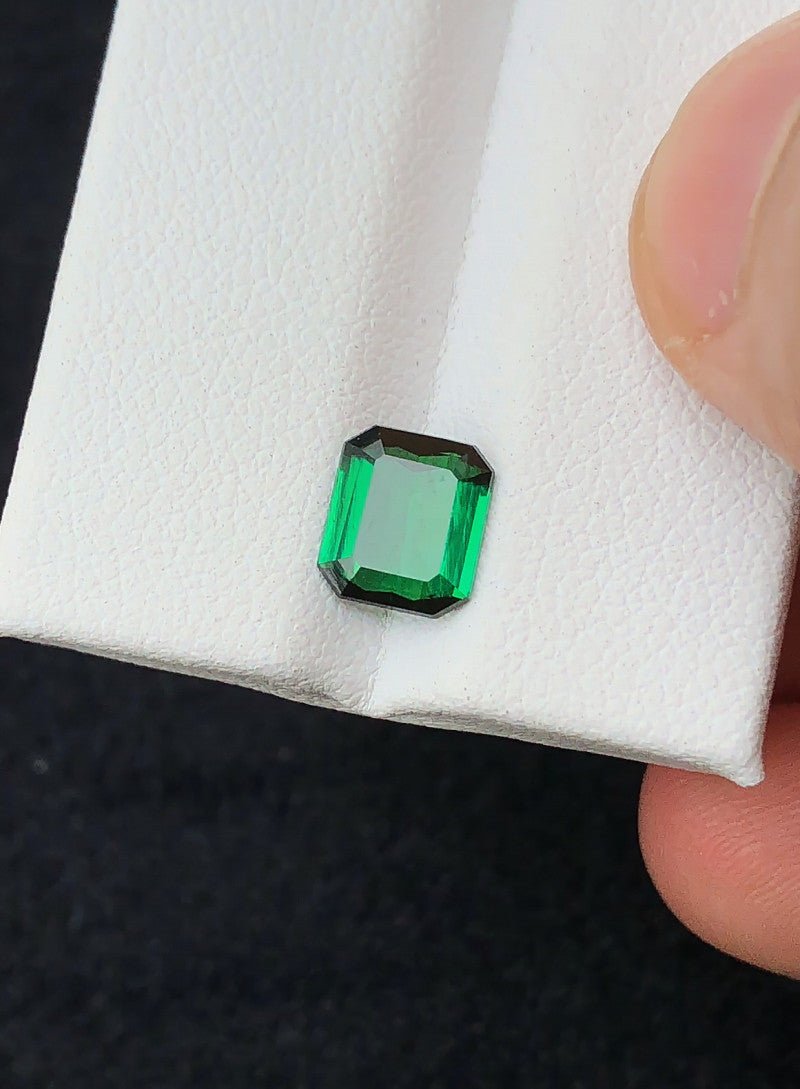 Green Tourmaline - 1.51 ct