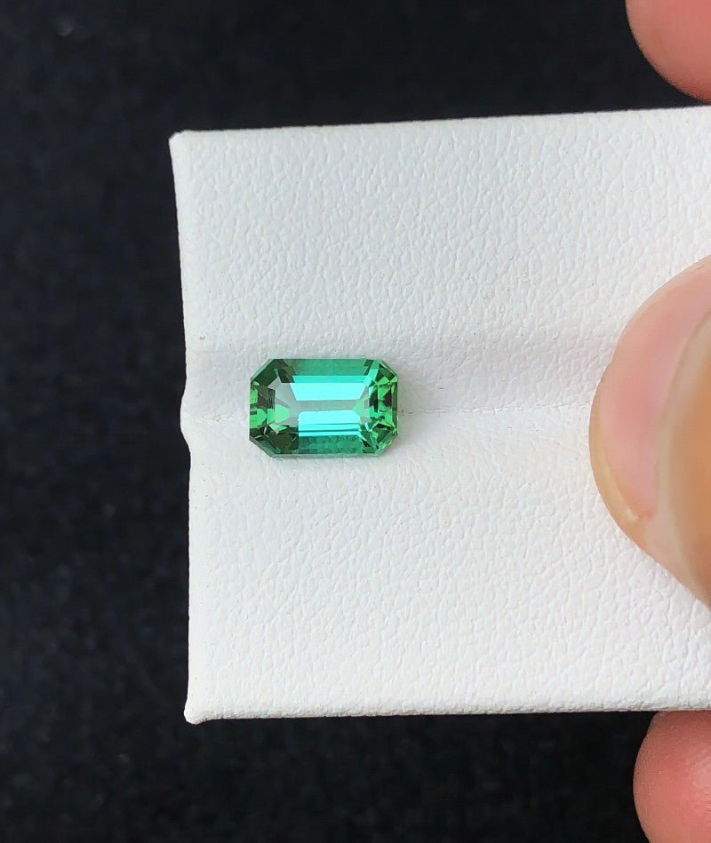 Green Tourmaline - 1.58 ct
