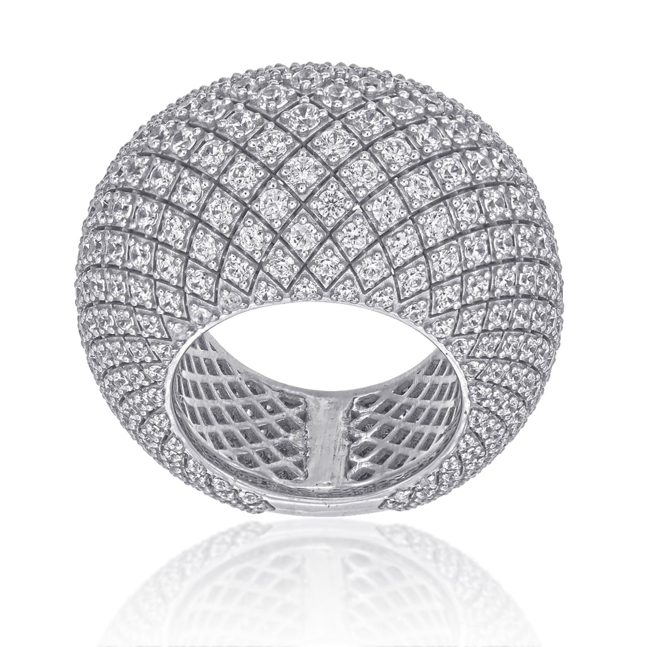Iconic Pavé Diamond Dome Ring – 5.65 ct, 18K White Gold - Ring size 6.5
