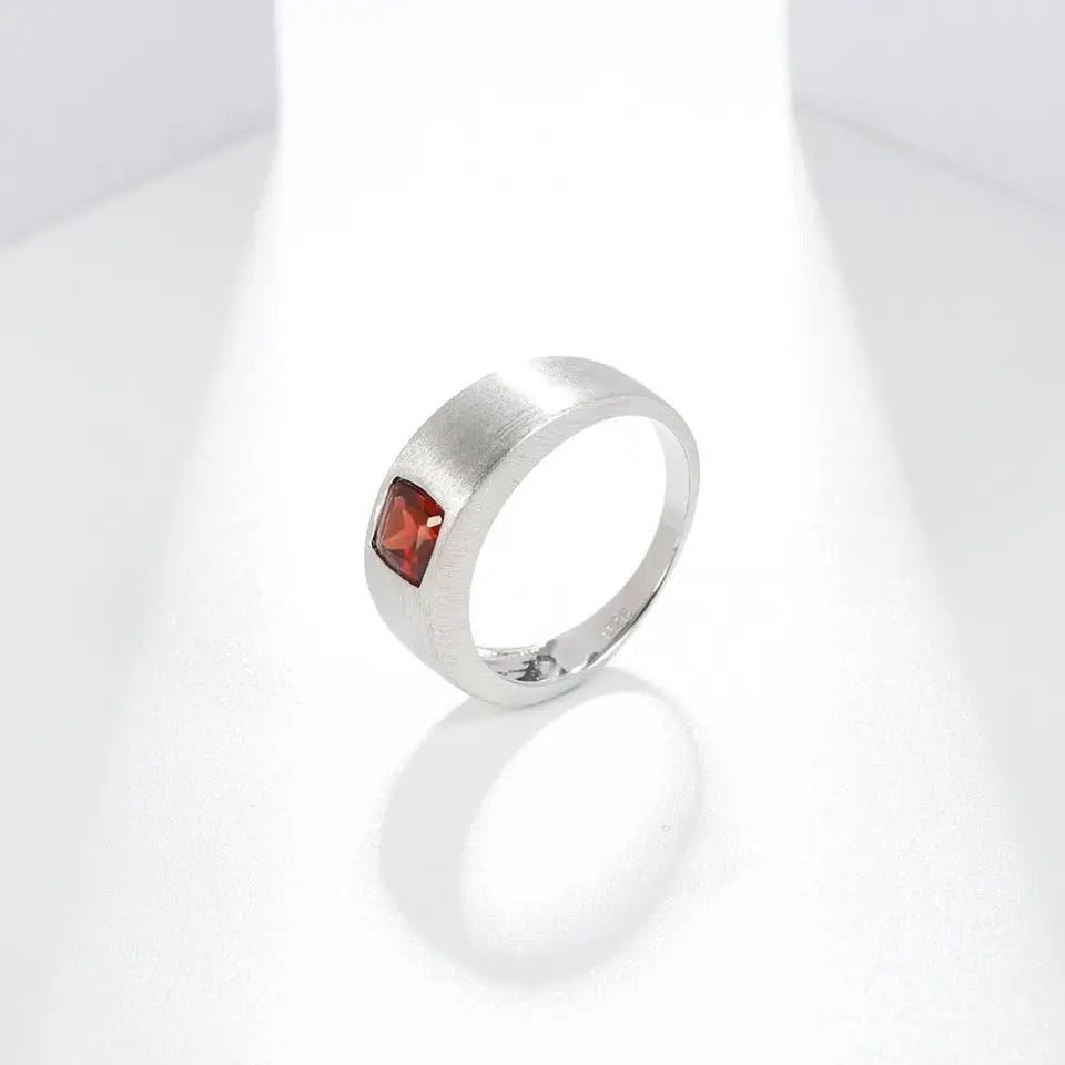 Men’s Silver Ring with Natural Garnet 0.67 ct – Square Cut