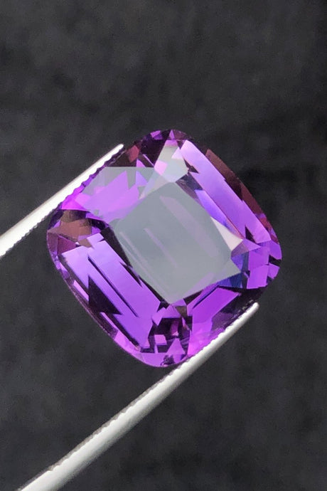 Natural Amethyst 17.80 ct – Purple, Cushion Cut, Untreated