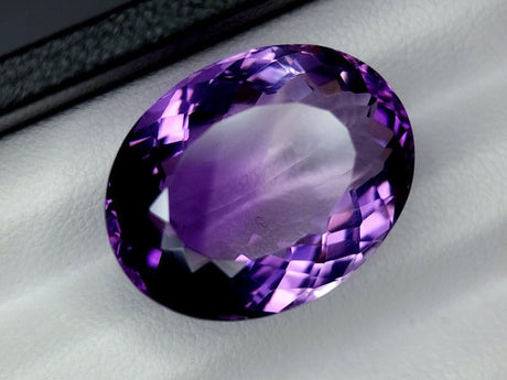 Natural Amethyst 22.00 ct – Purple, Oval Cut, Untreated