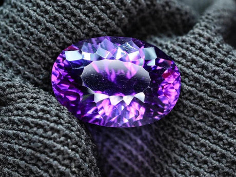 Natural Amethyst 22.28 ct – Violetish Purple, Oval Cut, Untreated, Brazil, ČGL Certified