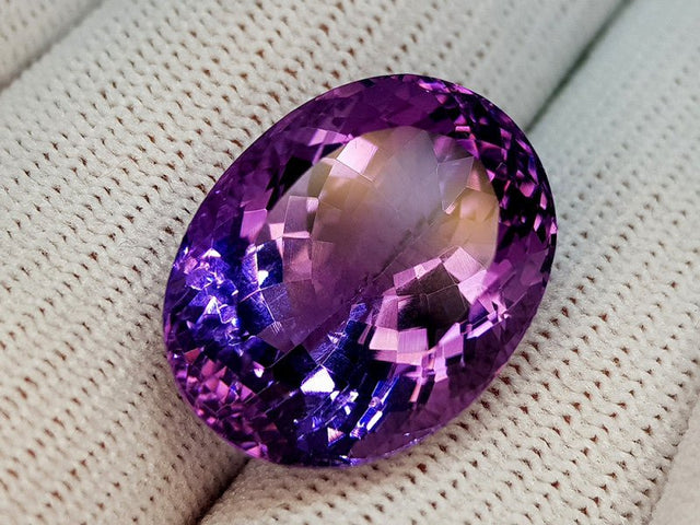 Natural Amethyst 25.98 ct – Purple, Oval Cut, Untreated