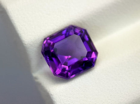 Natural Amethyst 7.25 ct – Purple, Octagonal Cut, Untreated