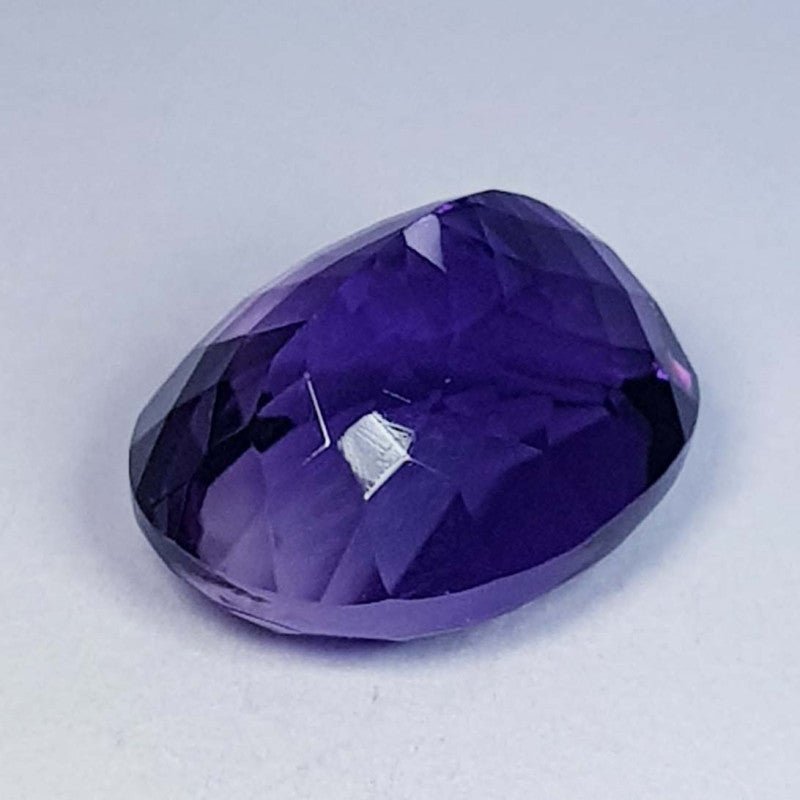 Natural Amethyst 8.47 ct – Purple, Oval Cut, Untreated, Bolivia
