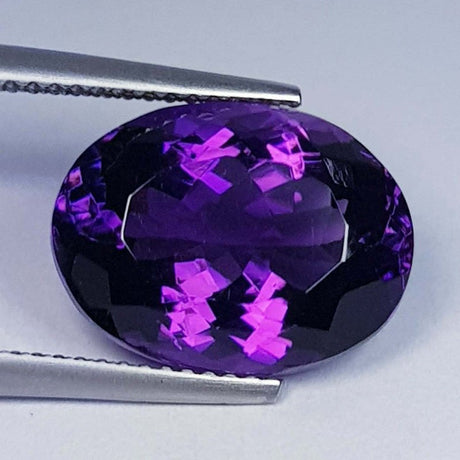 Natural Amethyst 8.47 ct – Purple, Oval Cut, Untreated, Bolivia