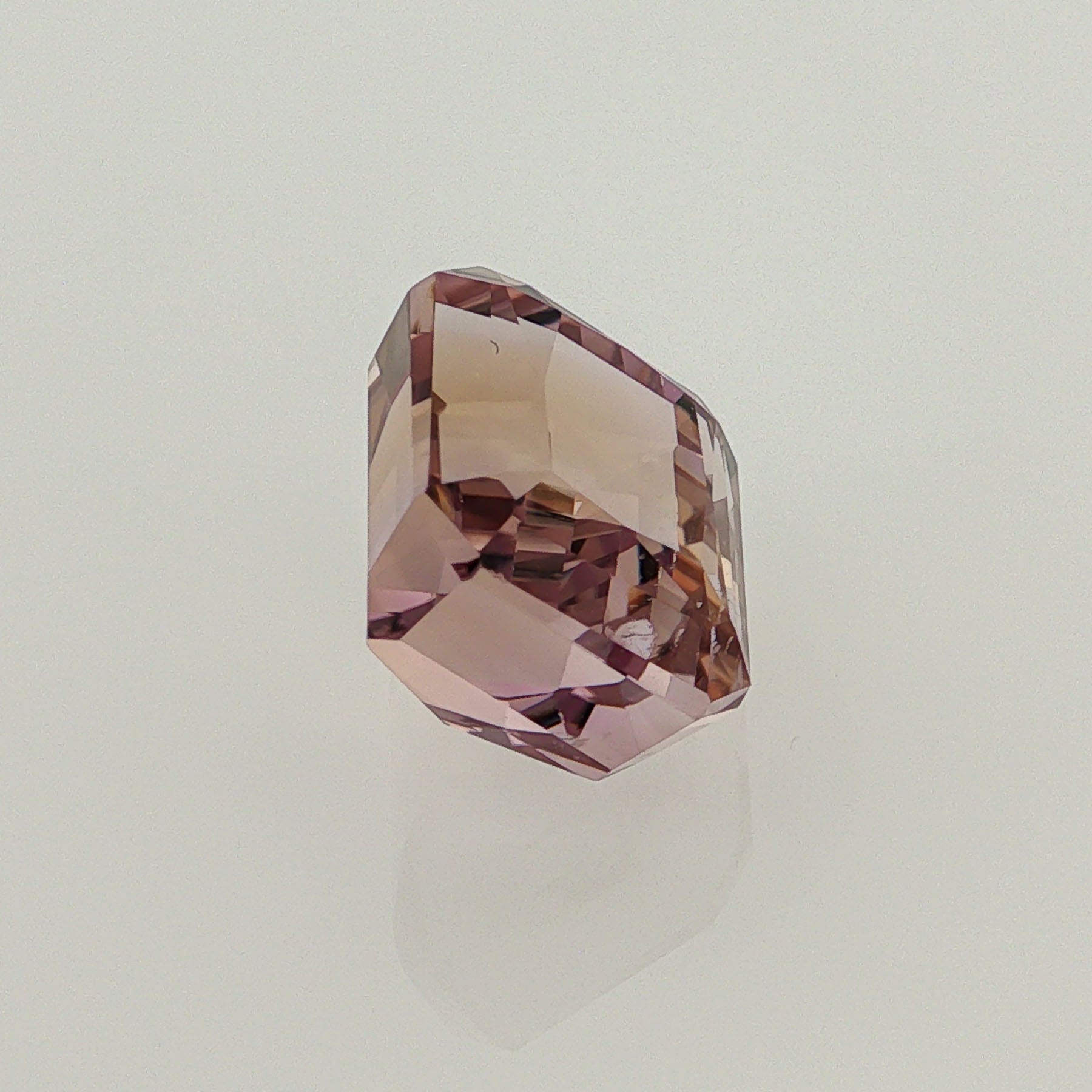 Natural ametrine, light purple / light yellow, octagon cut, 11.31 ct, loose gemstone, view 4.