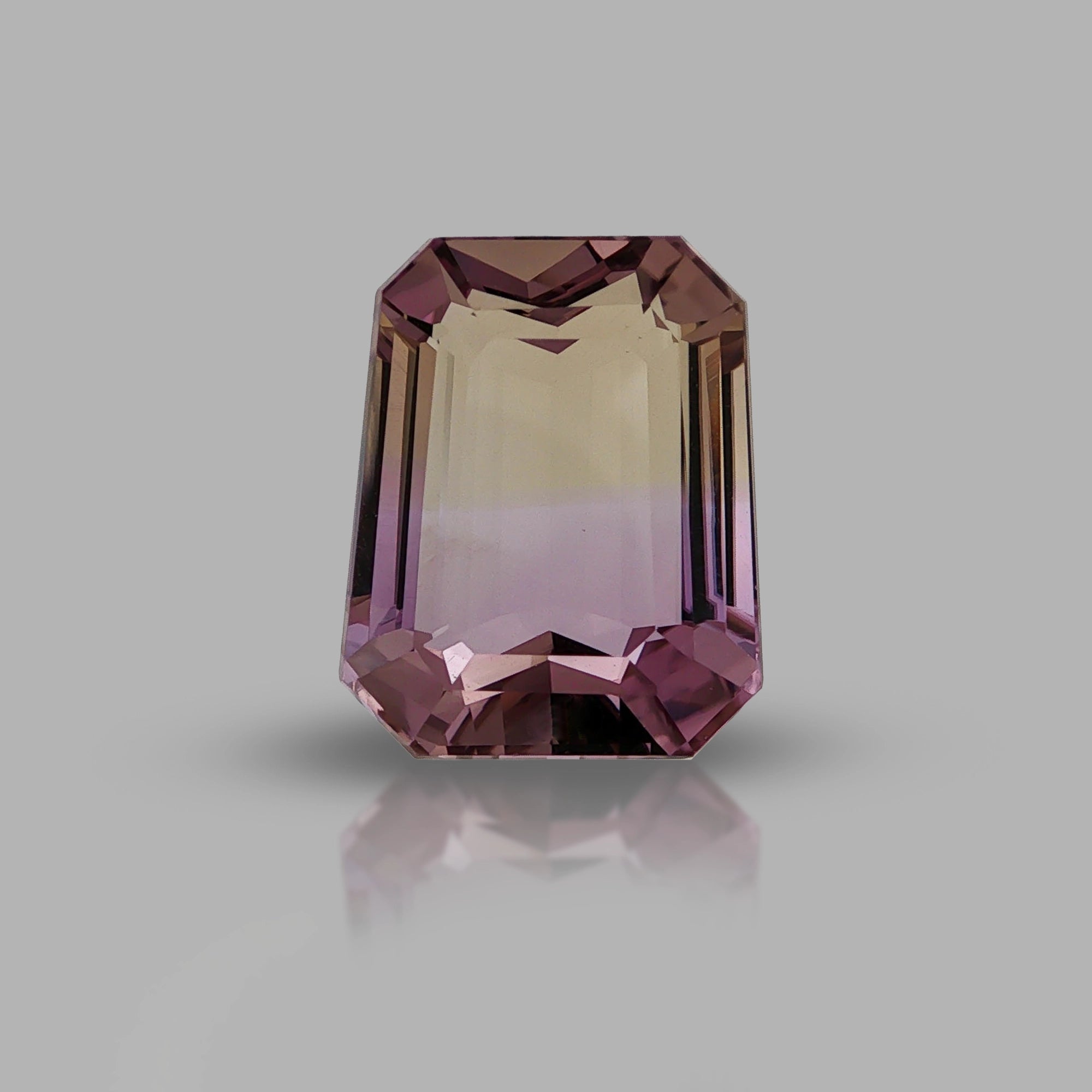 Natural ametrine, light purple / light yellow, octagon cut, 11.79 ct, loose gemstone, view 5.