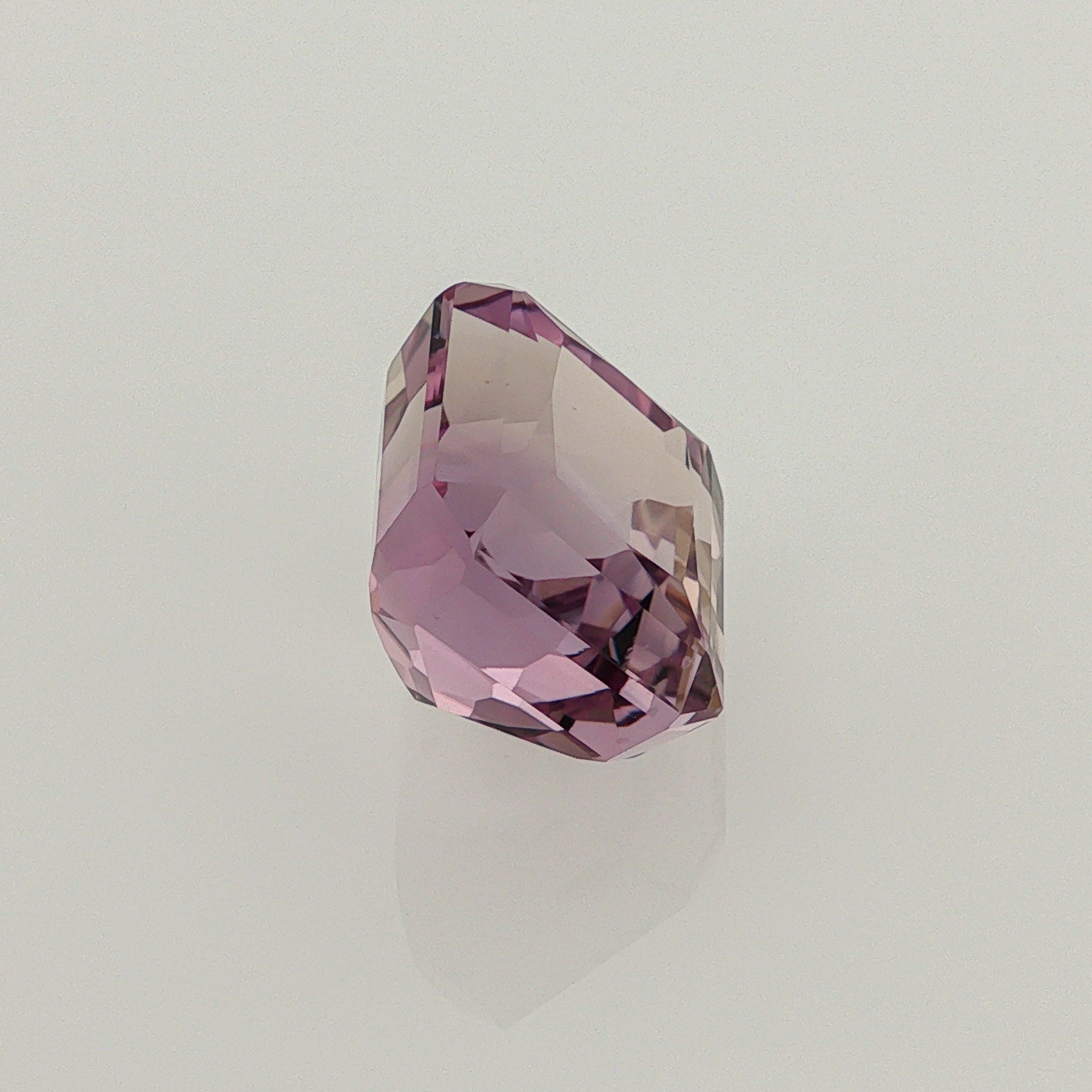 Natural ametrine, light purple / light yellow, octagon cut, 13.7 ct, loose gemstone, view 5.