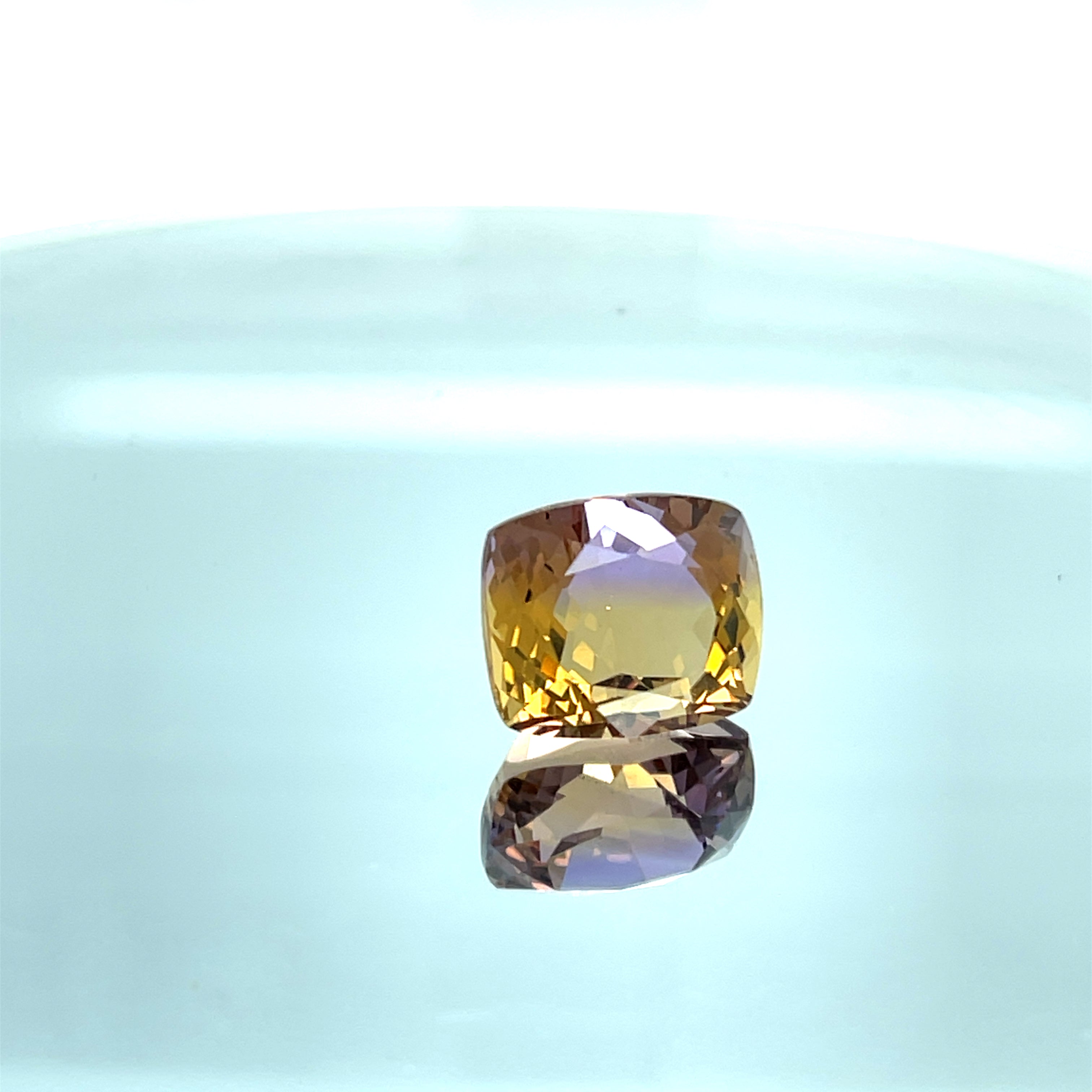 Natural Ametrine 13.20 ct – Bicolor, Cushion Cut, Light Violet / Orange Yellow, Untreated
