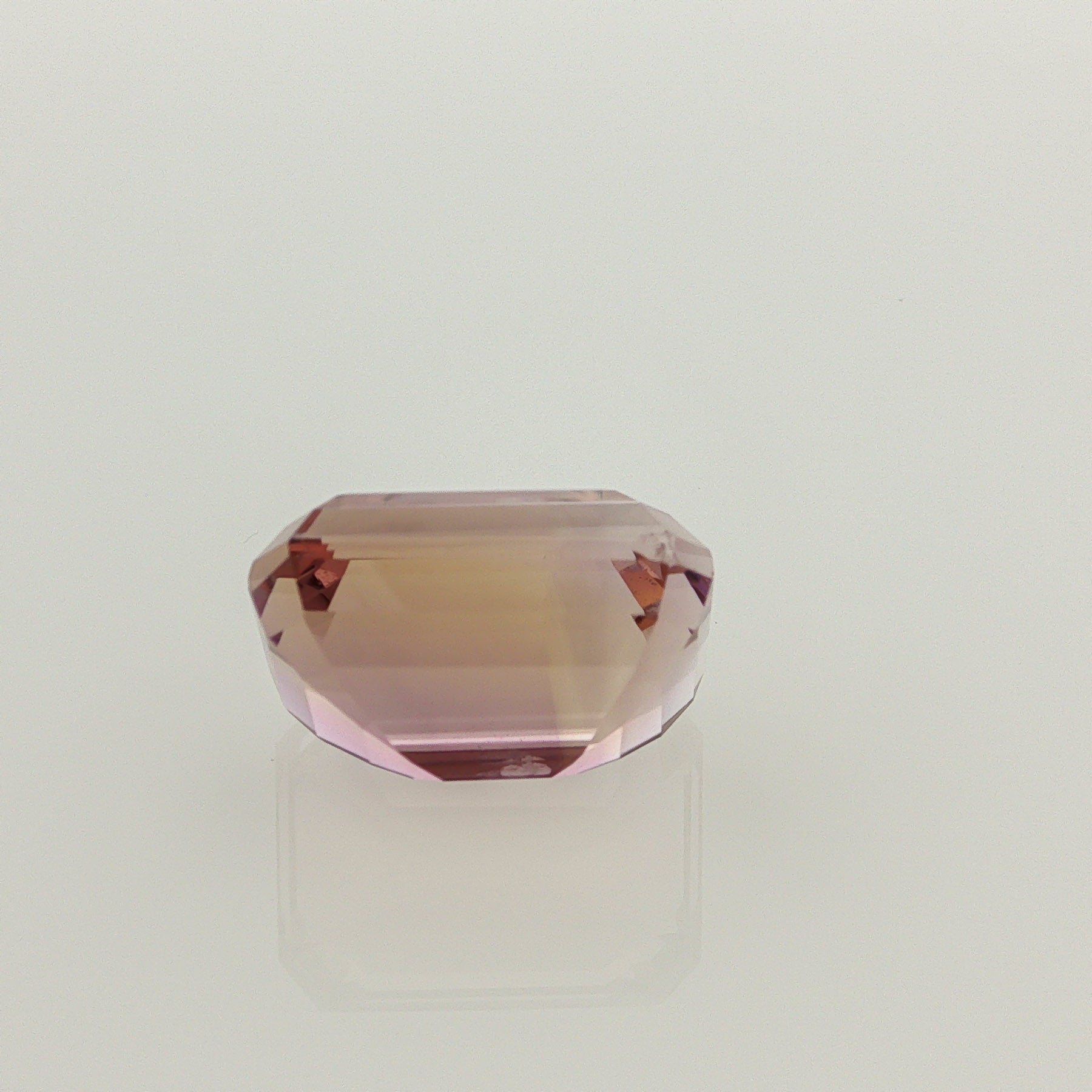 Natural ametrine, light purple / light yellow, emerald cut, 14.25 ct, loose gemstone, view 3.