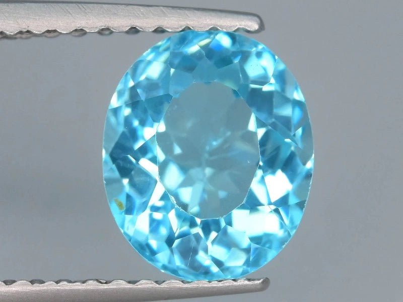 Natural Apatite 1.90 ct – Oval Cut, Untreated