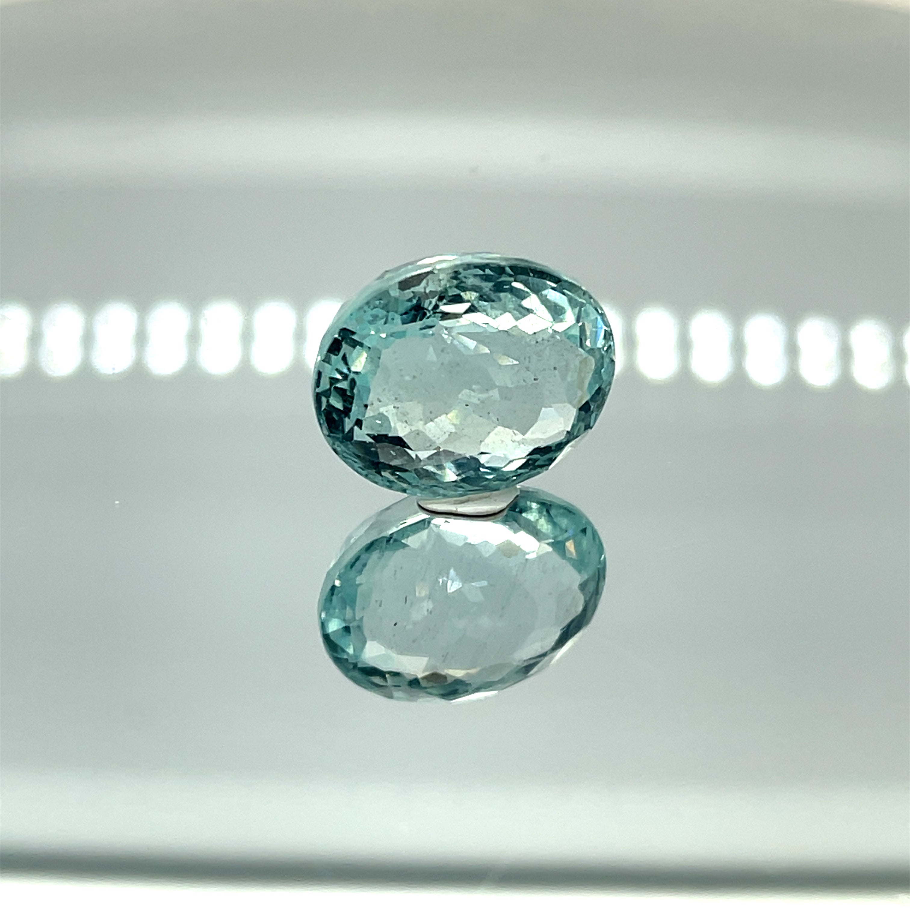 Natural Aquamarine 11.91 ct – Oval Cut, Untreated