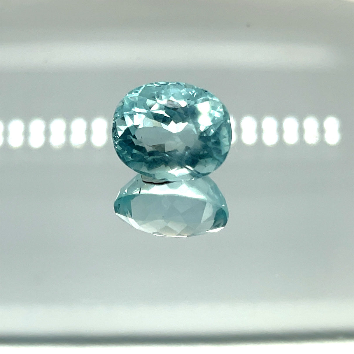 Natural Aquamarine 12.76 ct – Oval Cut, Untreated