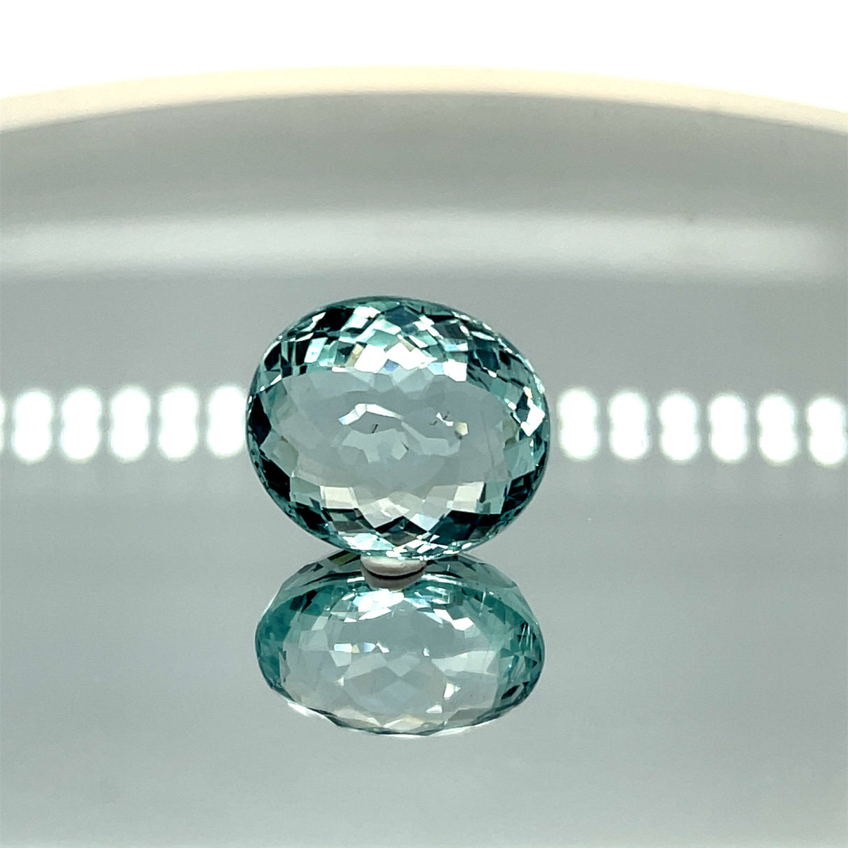 Natural Aquamarine 14.68 ct – Roundish Oval Cut, Untreated