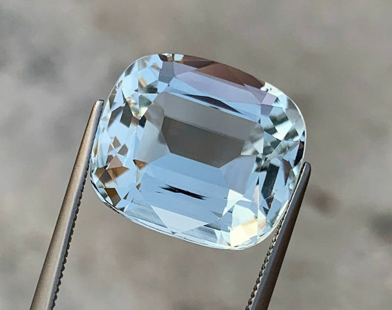 Natural Aquamarine 17.42 ct – Cushion Cut, Untreated