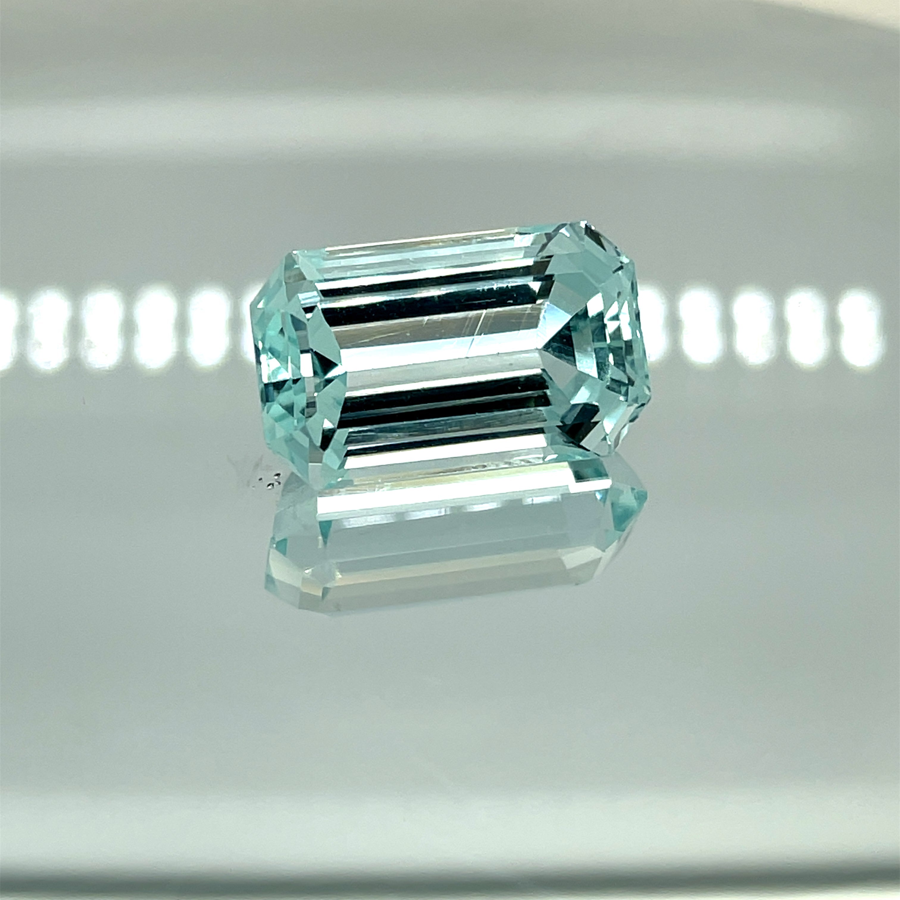 Natural Aquamarine 19.59 ct – Emerald Cut, Untreated, Certified