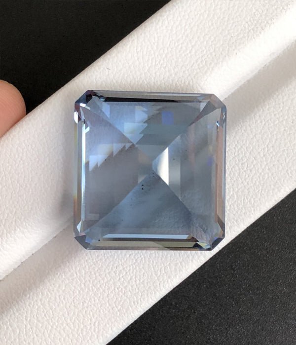 Natural Aquamarine 47.36 ct – Octagonal Cut, Heated, AIG Certified