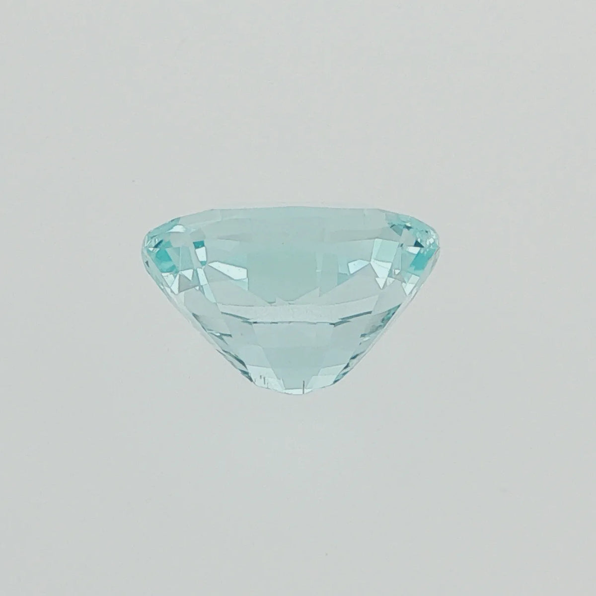 Natural untreated aquamarine, oval cut, 5.12 ct, loose gemstone, view 3.
