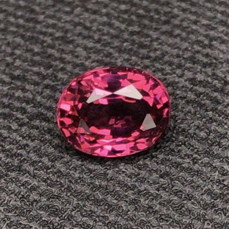 Natural Garnet 0.97 ct – Oval Cut, Untreated, Rose Pink
