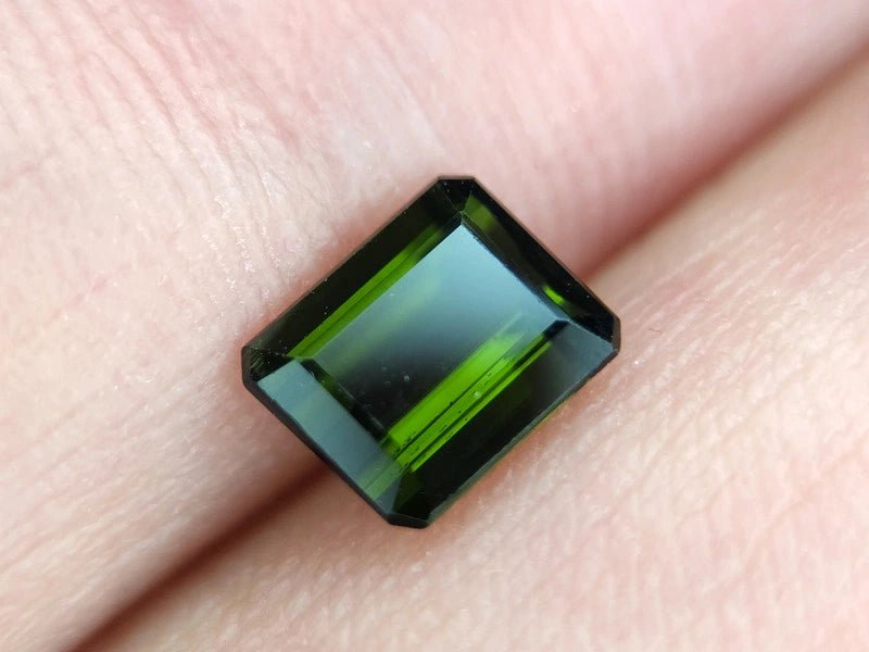 Natural Green Tourmaline 1.17 ct – Square Cut, Untreated