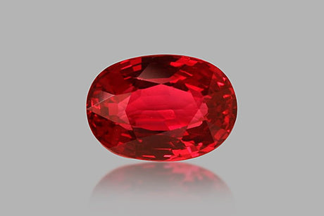 Natural Mozambique Ruby 4.09 ct – Vivid Red “Pigeon Blood”, Oval, Untreated, GRS Certified