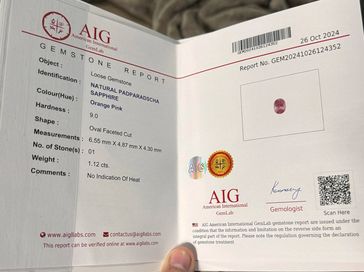 Natural Padparadscha Sapphire 1.12 ct – Oval Cut, Untreated, AIG Certified
