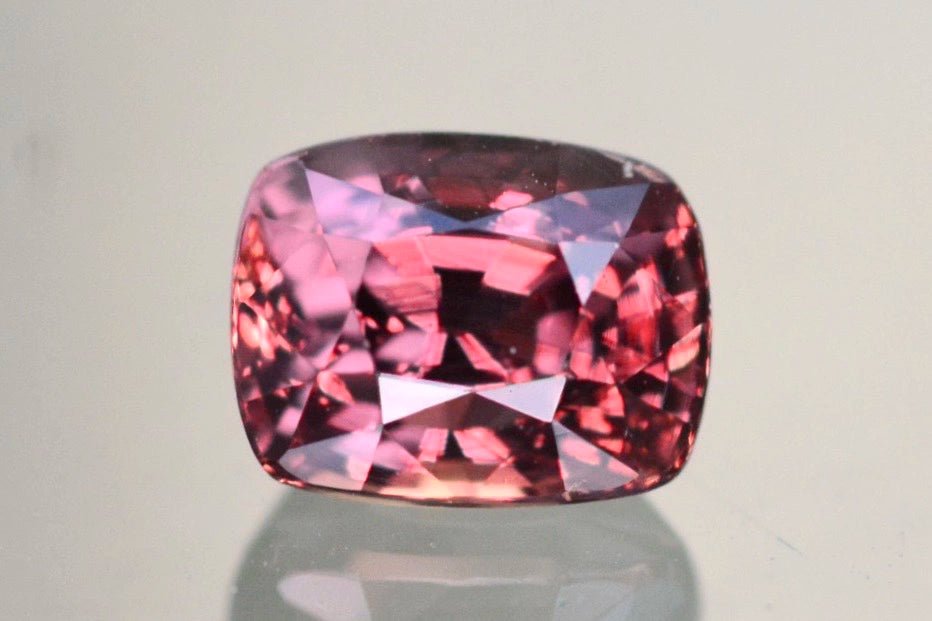 Natural Padparadscha Sapphire 1.55 ct – Cushion Cut, Untreated, AIG Certified